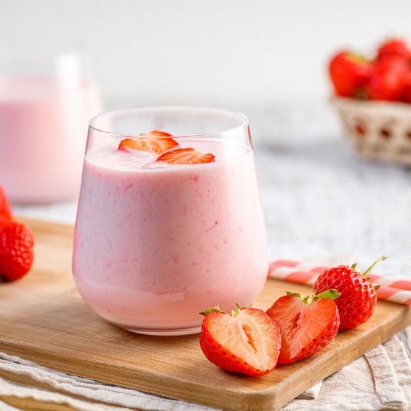 Молочный коктейль Mokate со вкусом клубники, 1 кг 26.145 фото